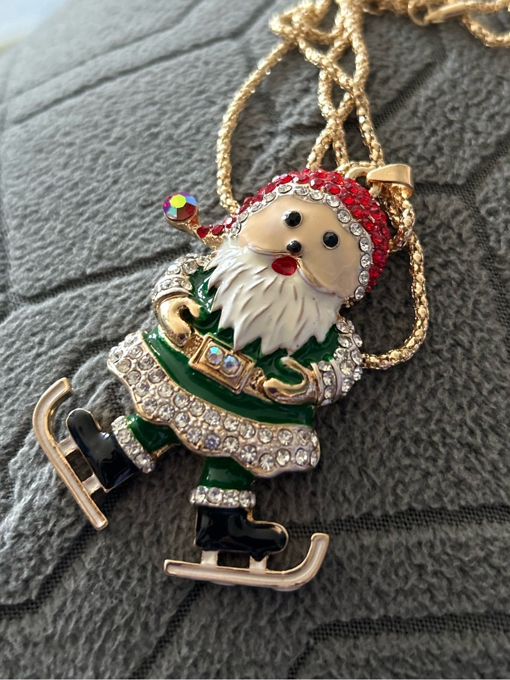 Santa Claus on Ice Skates Necklace - New . Chr